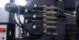 С120L: Бортовой + КМУ FG 514 Рустрак