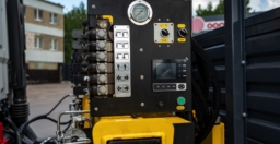 C180LS: Бортовой + КМУ HYVA SK-6.3 ТФК ФЕНИКС
